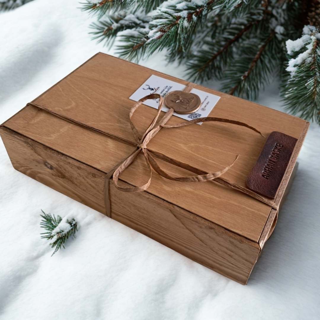 Ahşap Hediye Kutusu - Medium 1 Ahşap Hediye Kutusu - Medium